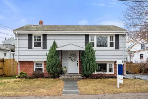 36 Plant Rd, Waltham, MA 02451