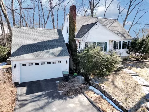 92 Intervale Rd, Dedham, MA 02026 photo 3