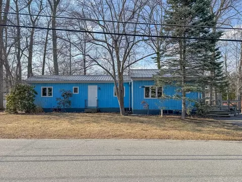 75 Woodruff Rd, Clinton, MA 01510