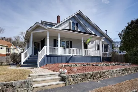 1 Cypress Rd, Arlington, MA 02474