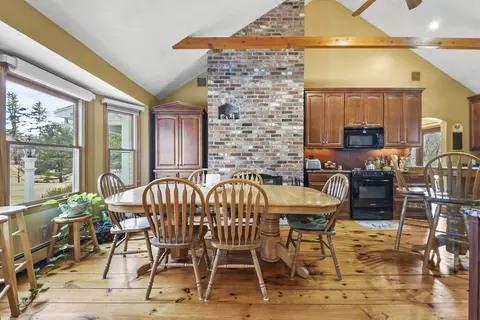 4 Bradish Farm Rd, Upton, MA 01568 photo 12