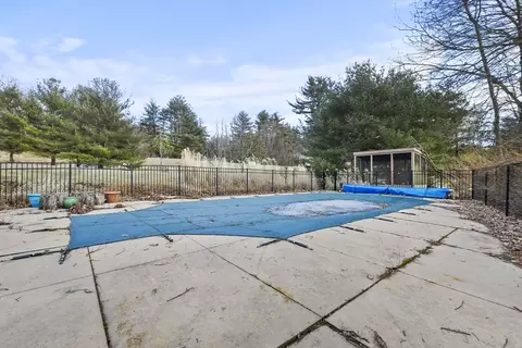 4 Bradish Farm Rd, Upton, MA 01568 photo 38