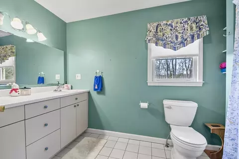 4 Bradish Farm Rd, Upton, MA 01568 photo 28