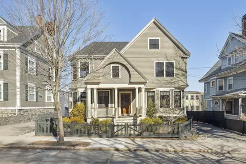 73 Upland Rd, Cambridge, MA 02140