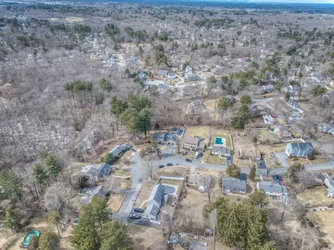 View/Area - 29 Evergreen Rd, Reading, MA 01867 photo 2 of 2