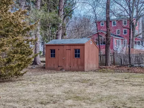 Exterior - 29 Evergreen Rd, Reading, MA 01867 photo 4 of 6