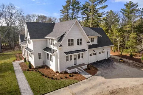 76 Brittany Dr, Cotuit, MA 02635 photo 3