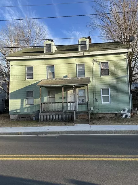 47 West St, Southbridge, MA 01550
