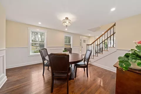 Dining - 249 York St, Canton, MA 02021 photo 1 of 2