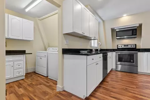 30 Prospect St #2, Gloucester, MA 01930 photo 7