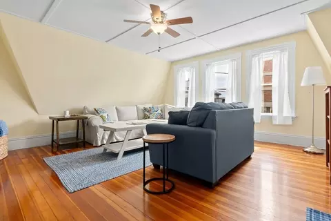 30 Prospect St #2, Gloucester, MA 01930 photo 3