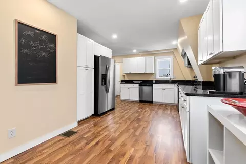 30 Prospect St #2, Gloucester, MA 01930 photo 5