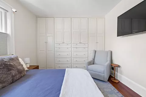 Bedroom - 6 Parkway Rd #1, Brookline, MA 02445 photo 2 of 3