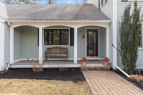 233 Ward St, Hingham, MA 02043 photo 3