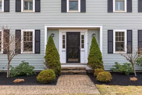 233 Ward St, Hingham, MA 02043 photo 4