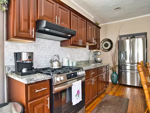 193 Mount Hope Ave, Fall River, MA 02724 photo 8