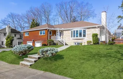 42 Fairhaven Rd, Newton, MA 02459
