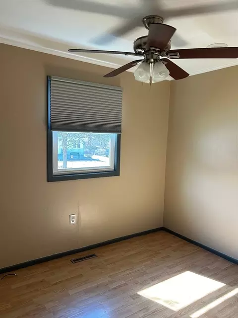 32 Ruby Rd, Springfield, MA 01108 photo 8