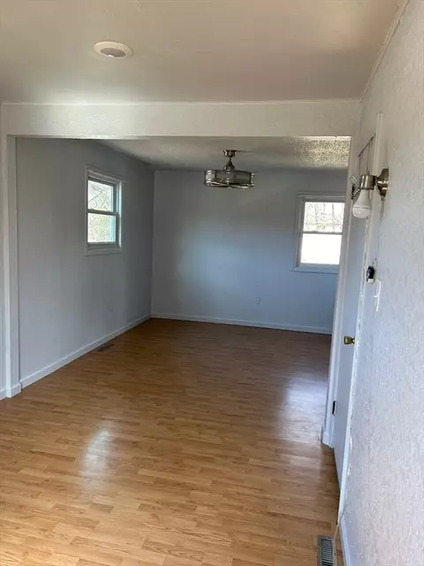 32 Ruby Rd, Springfield, MA 01108 photo 10