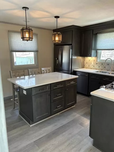32 Ruby Rd, Springfield, MA 01108 photo 5