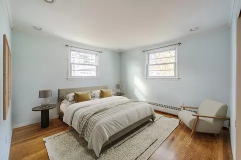 Bedroom - 46 Burnham Rd, Lowell, MA 01852 photo 1 of 3