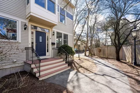 19 Segel St #19, Jamaica Plain, MA 02130