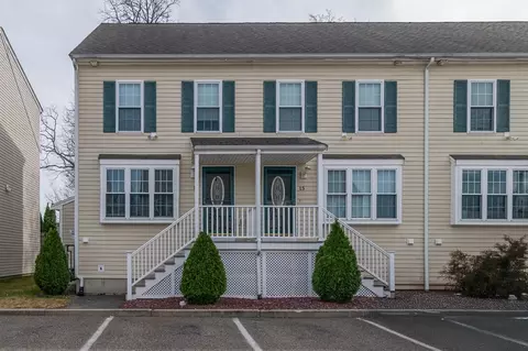 17 Foster St #16, Brockton, MA 02301