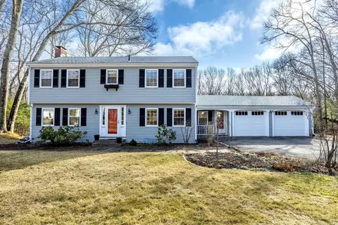 107 Bristers Hill Rd, Concord, MA 01742