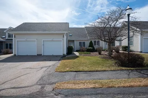 75 Orchard Meadow Dr #75, Shrewsbury, MA 01545