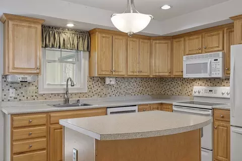 135 Beach Rd #E2, Salisbury, MA 01952 photo 9