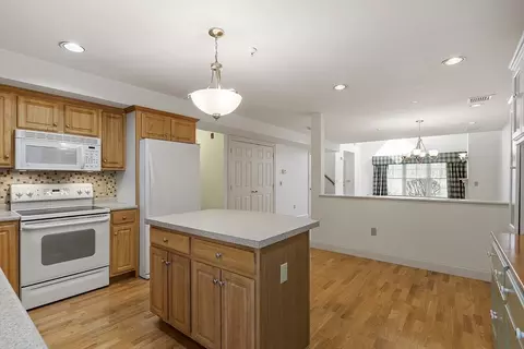 135 Beach Rd #E2, Salisbury, MA 01952 photo 11