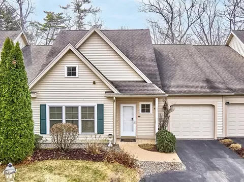 135 Beach Rd #E2, Salisbury, MA 01952