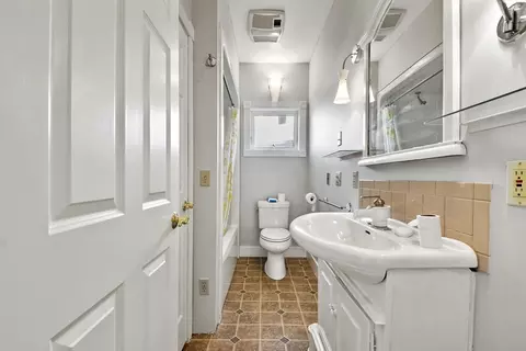 936 Locust St, Fall River, MA 02720 photo 13