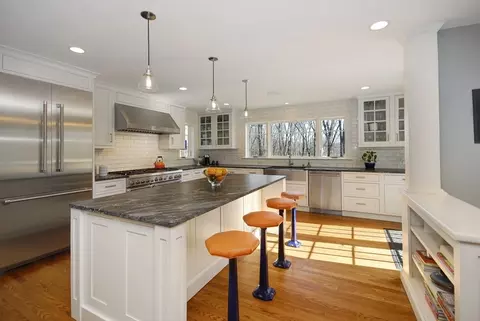 2 Ledge Rock Rd, Concord, MA 01742 photo 7