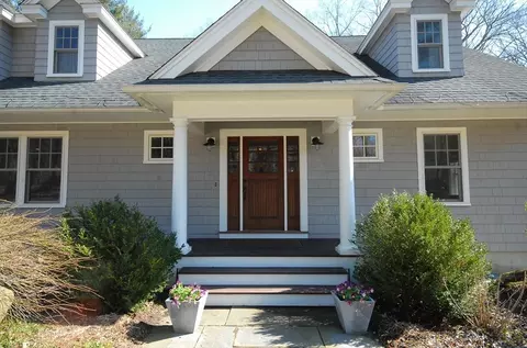 2 Ledge Rock Rd, Concord, MA 01742 photo 3
