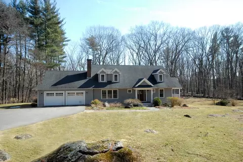 2 Ledge Rock Rd, Concord, MA 01742 photo 2