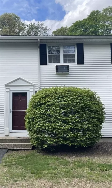 1300 Federal St #10, Belchertown, MA 01007