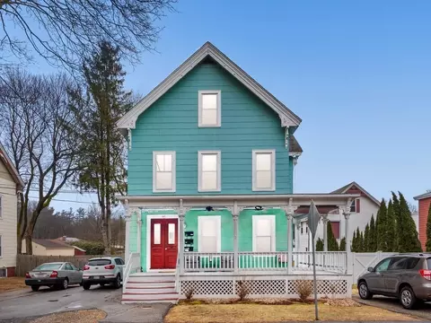 66 Cherry St, Spencer, MA 01562