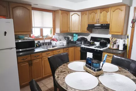 52 Taylor, Gloucester, MA 01930 photo 12