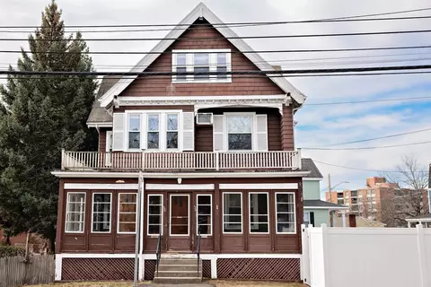 56-58 Franklin St, Melrose, MA 02176