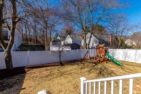 71 Vincent Rd, Dedham, MA 02026 photo 33