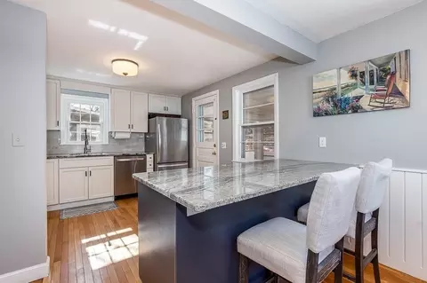 71 Vincent Rd, Dedham, MA 02026 photo 13