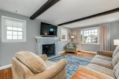 71 Vincent Rd, Dedham, MA 02026 photo 7