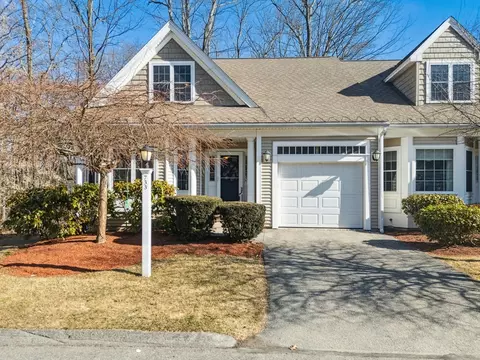 733 Blue Heron #733, Lancaster, MA 01523