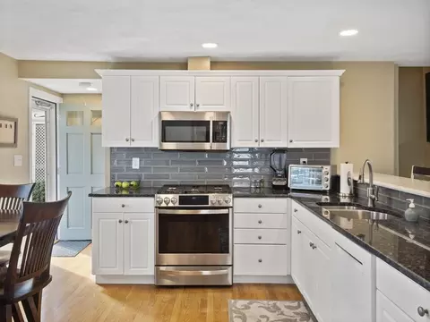 Kitchen - 2 Leaning Elm #2, Reading, MA 01867 photo 1 of 2