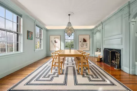 423 Walnut St, Brookline, MA 02445 photo 4
