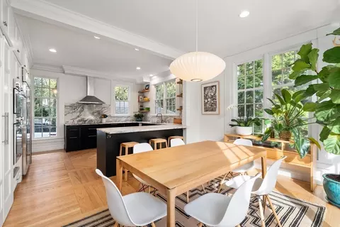 423 Walnut St, Brookline, MA 02445 photo 11