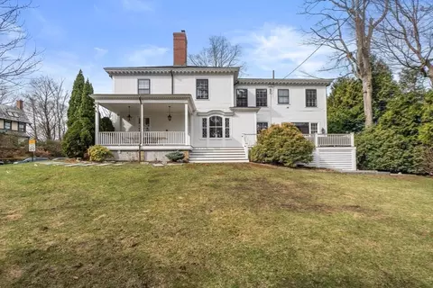 423 Walnut St, Brookline, MA 02445 photo 27