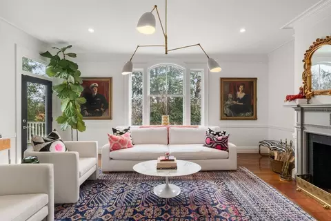 423 Walnut St, Brookline, MA 02445 photo 6