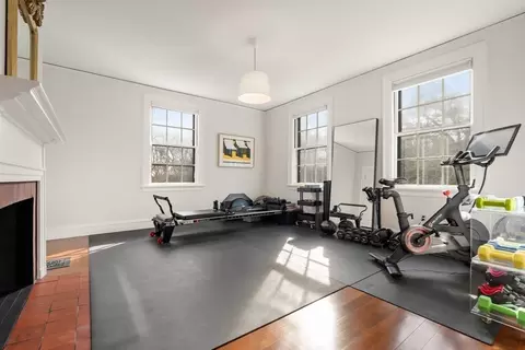 423 Walnut St, Brookline, MA 02445 photo 21
